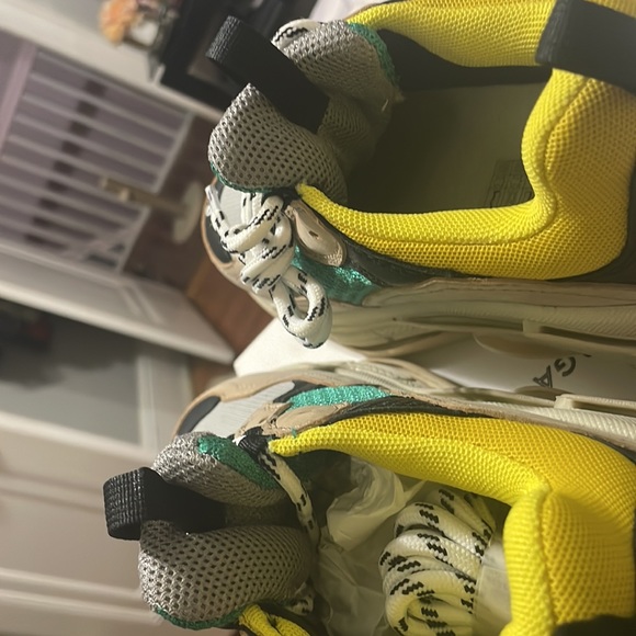 Balenciaga size 38 triple S - Picture 10 of 12